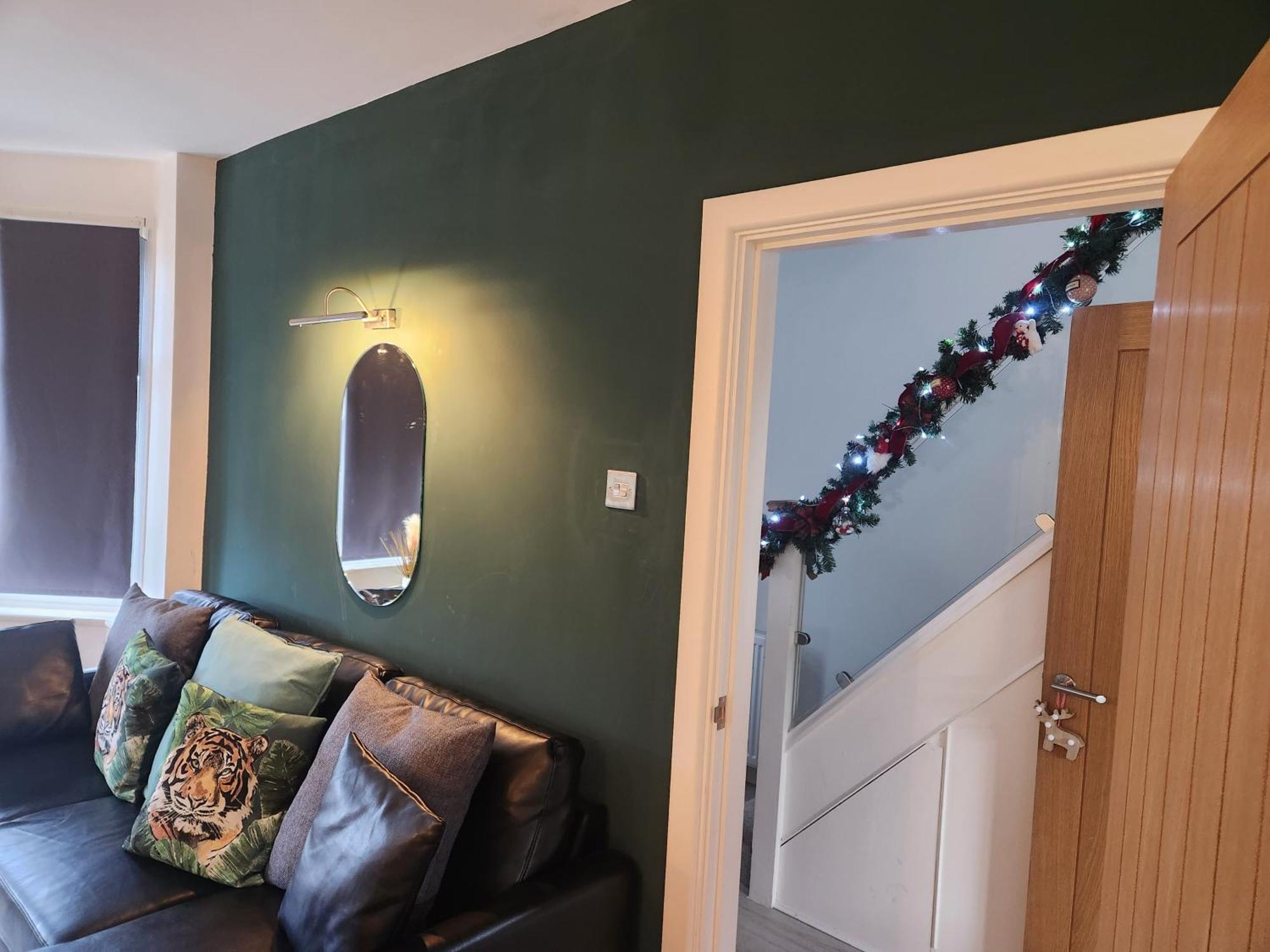 Sheldon House 3 Bed Cosy Home Nr Jlr & Nec Exterior photo